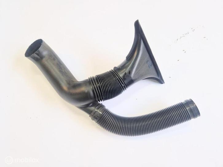 Luchtgeleiding kachel R Volvo 240 2.3 GLT Inj. ('82-'94), Auto-onderdelen, Accu's en Toebehoren, Volvo, Gebruikt, Ophalen of Verzenden