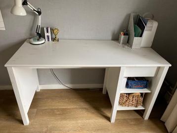 Wit bureau