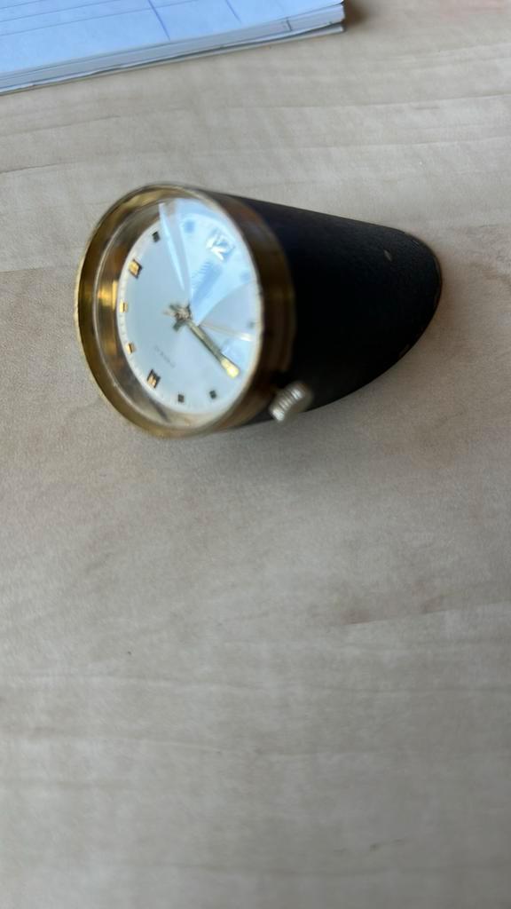 Vintage Sovjet bureauklokje UWS – 17 Rubis mechanisch, Sieraden, Tassen en Uiterlijk, Horloges | Antiek, Overige merken, Staal