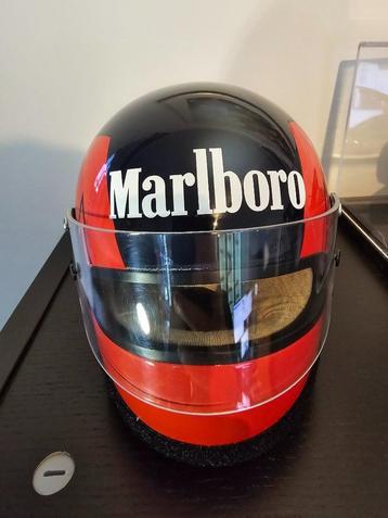 Gilles Villeneuve helm McLaren 1977 1:2