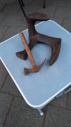 Schoenleest met hamer, Antiek en Kunst, Antiek | Gereedschap en Instrumenten, Ophalen of Verzenden