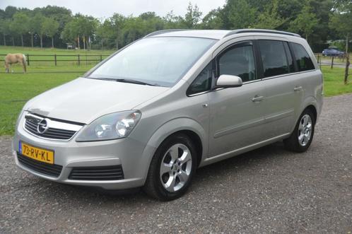 Opel Zafira 2.2 Enjoy Airco Cruise Trekhaak, Auto's, Opel, Bedrijf, Zafira, ABS, Airbags, Airconditioning, Cruise Control, Dakrails