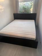Ikea bed, Zwart, Tweepersoons, Ophalen of Verzenden, Zo goed als nieuw