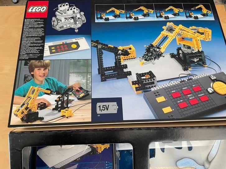 LEGO Technic Control Center (8094), Kinderen en Baby's, Speelgoed | Duplo en Lego, Zo goed als nieuw, Lego, Complete set, Ophalen of Verzenden