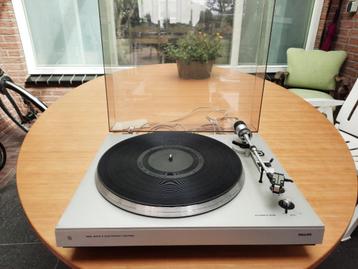 Philips Platenspeler 685 Electric Control t.e.a.b. beschikbaar voor biedingen
