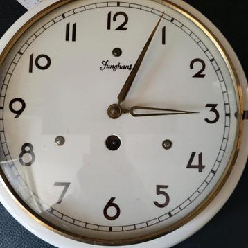 Retro wand klok. Niet lopend, sleutel ontbreekt. Junghans beschikbaar voor biedingen