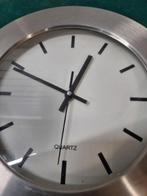 wandklok chroom quartz, Huis en Inrichting, Woonaccessoires | Klokken, Ophalen of Verzenden, 'T Olde Gre-j, Info@toldegrej.nl