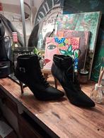 Dames maat 40,.. mooie sexie Zwarte enkel laarsjes, Kleding | Dames, Ophalen of Verzenden