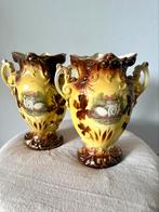 Majolica vazen met zwanen, Ophalen
