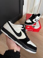 Nike dunk low Ueno Panda - 40, valt als 39!, Ophalen of Verzenden, Nieuw, Sneakers of Gympen