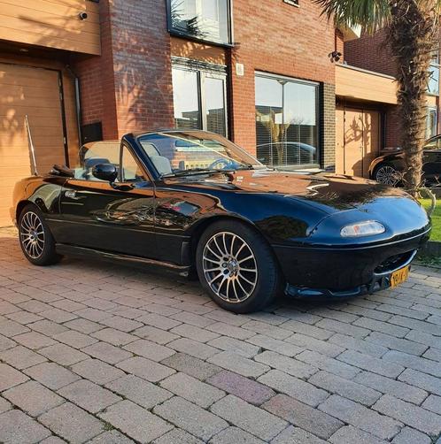 Mazda MX-5 1.6 Miata U9 1992 Zwart, Auto's, Mazda, Particulier, MX-5, Benzine, Cabriolet, Handgeschakeld, Geïmporteerd, Zwart