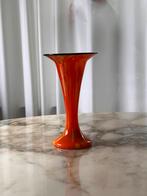 Vintage oranje vaas glas H19 cm dia 11 cm, Huis en Inrichting, Woonaccessoires | Vazen, Oranje, Ophalen of Verzenden, Minder dan 50 cm