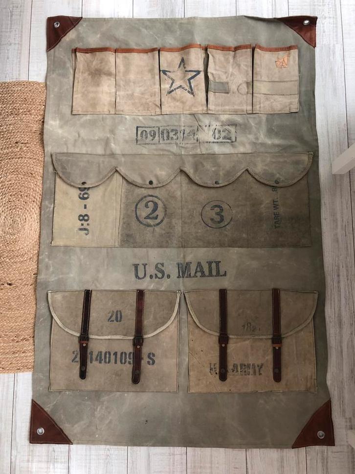 Unieke Opberger van Oude Leger Postzakken - Canvas & Leer, Kinderen en Baby's, Kinderkamer | Inrichting en Decoratie, Gebruikt