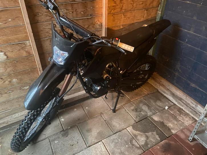 KXD Crossmotor 150cc - bieden, Fietsen en Brommers, Brommers | Crossbrommers, Overige merken, Ophalen