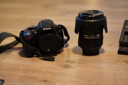 Nikon d5100 + nikkor 18-200mm, Audio, Tv en Foto, Fotocamera's Digitaal, Zo goed als nieuw, Nikon, 8 keer of meer, Ophalen of Verzenden