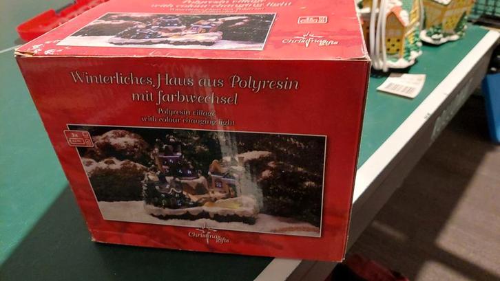 Kersthuis met verlichting, Diversen, Kerst, Ophalen