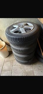 Hyundai i30 set winterbanden + velgen, Ophalen, Gebruikt