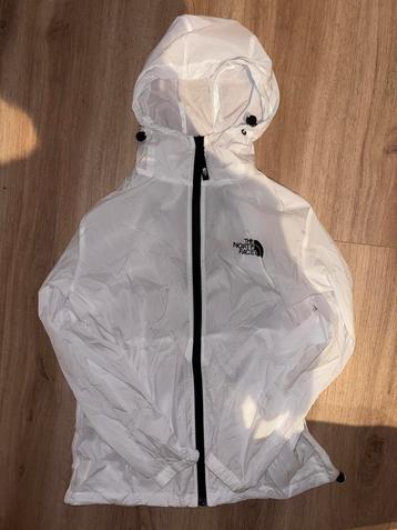 3 x The North Face Jas Maat M beschikbaar voor biedingen