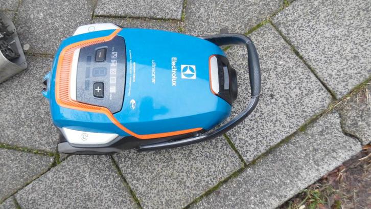 puntgave  nilfisk gs80  stofzuiger + electrolux incompleet, Witgoed en Apparatuur, Stofzuigers, Gebruikt, 1200 tot 1600 watt, Ophalen
