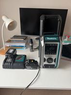 Makita dmr114 bouwradio/radio combiset, Ophalen of Verzenden, Zo goed als nieuw, Bouwradio