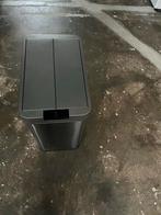 Moderne Afvalemmer met sensor., Ophalen, Met pedaal, Zo goed als nieuw, 30 tot 40 liter