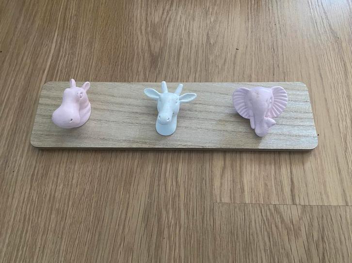 Wandkapstok met dierenkoppen Olifant Giraffe Nijlpaard hout, Huis en Inrichting, Woonaccessoires | Kapstokken, Gebruikt, Wandkapstok