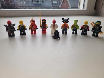 Lego poppetjes (ninjago) beschikbaar voor biedingen