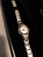 Gucci dameshorloge – vintage – staal met goudkleurige rand, Staal, Gebruikt, Staal, Polshorloge