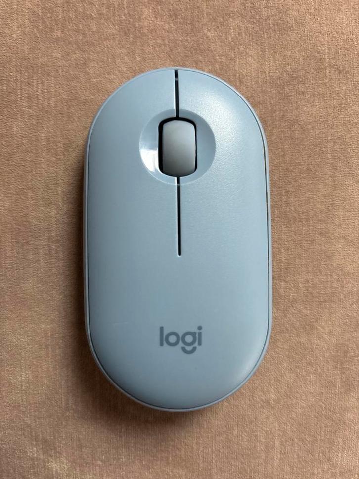 Logitech Pebble M350 - Zo goed als nieuw!, Computers en Software, Muizen, Zo goed als nieuw, Muis, Rechtshandig, Draadloos, Ergonomisch