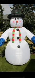 Opblaas sneeuwpop huren € 12,50 met verlichting - 250 cm pop, Ophalen of Verzenden, Zo goed als nieuw