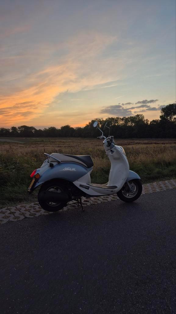 Sym Mio 65cc, Fietsen en Brommers, Scooters | Piaggio, Ophalen