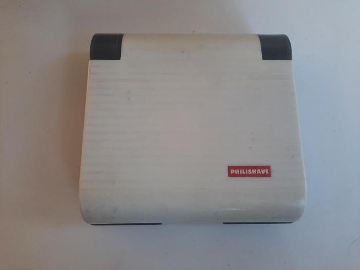 Vintage Philishave SC3930 scheerapparaat op 3V batterijen, Witgoed en Apparatuur, Persoonlijke-verzorgingsapparatuur, Gebruikt