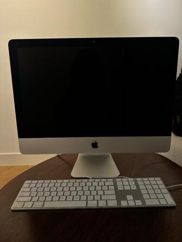 iMac (Retina 4K, 21.5-inch, Late 2015) + toetsenbord!  beschikbaar voor biedingen