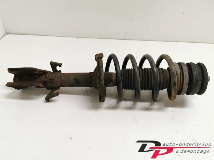 Schokdemperpoot rechts-voor van een Mercedes Vito, Auto-onderdelen, Ophanging en Onderstel, Mercedes-Benz, Gebruikt, 3 maanden garantie