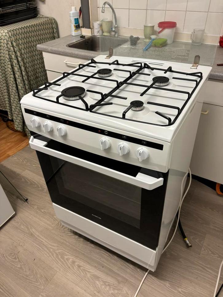 Inventum Gasfornuis - Grill - Hete Lucht - Met Gasslang, Witgoed en Apparatuur, Fornuizen, Zo goed als nieuw, Vrijstaand, Gas