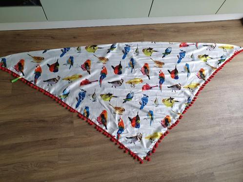 Bewiched sjaal vogels, Kleding | Dames, Mutsen, Sjaals en Handschoenen, Zo goed als nieuw, Sjaal, Maat 46/48 (XL) of groter, Ophalen