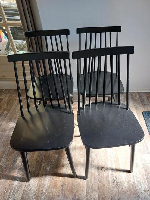 4 eettafel stoelen Kave home Tressia, Huis en Inrichting, Stoelen, Zo goed als nieuw, Eén, Hout, Ophalen