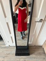 Super leuke jurk van Nikkie, rood, maat 36, ZGAN!, Ophalen of Verzenden, Zo goed als nieuw, Nikkie, Maat 36 (S)