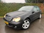 Mercedes-Benz C-klasse 200 CDI Classic AIRCO ! EXPORT KOOPJE, Auto's, 150 €/maand, Achterwielaandrijving, Gebruikt, 4 cilinders