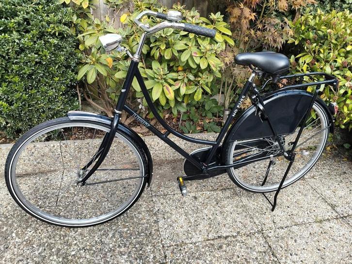 Mooie Zwarte LIMIT Omafiets 28 inch - frame 57cm - RIJKLAAR, Fietsen en Brommers, Fietsen | Dames | Omafietsen, Gebruikt, 56 cm of meer