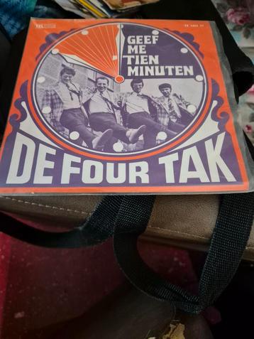 De Four Tak - Geef Me Tien Minuten - Single beschikbaar voor biedingen