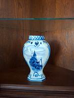 Delfts Blauw Vaasje met Kerk, Ophalen of Verzenden