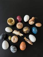 Natuursteen peer, appel, beertje en marmeren eieren, Ophalen of Verzenden, Zo goed als nieuw, Dier