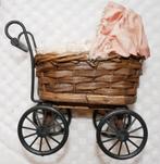 poppenhuis kinderwagen 1:12 Shackman, Ophalen of Verzenden, Zo goed als nieuw, Poppenhuis