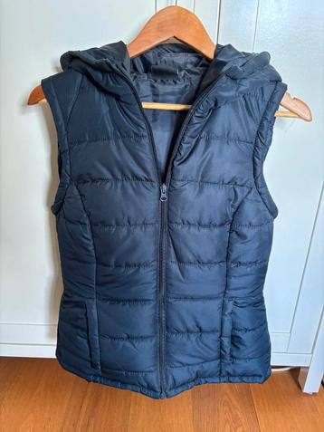 Mooie donkerblauwe dames bodywarmer maat S z.g.a.n. beschikbaar voor biedingen