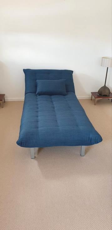  Blauw Ligbed/loungebed beschikbaar voor biedingen