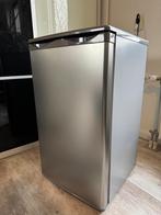 Koelkast - Half jaar oud, Witgoed en Apparatuur, Koelkasten en IJskasten, Ophalen, Minder dan 85 cm, 200 liter of meer, Zo goed als nieuw