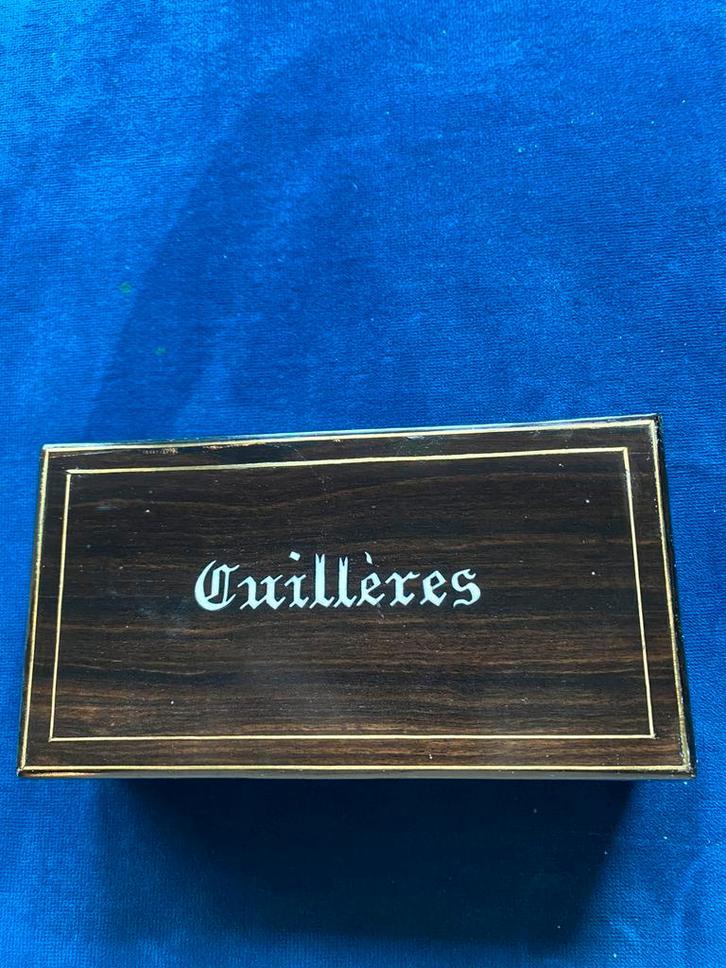 Coromandelhouten lepelkistje met inhoud., Antiek en Kunst, Antiek | Overige Antiek, Ophalen of Verzenden