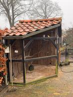 Voliere met nachthok ,inclusief vogels en toebehoren, Dieren en Toebehoren, Ophalen, Gebruikt, Hout, Volière