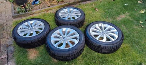 Originele 17 inch VW Velgen met Banden, Auto-onderdelen, Banden en Velgen, Banden en Velgen, Zomerbanden, 17 inch, 215 mm, Personenwagen